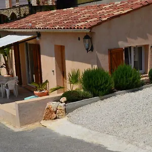  Hébergement de vacances La Petite Maison